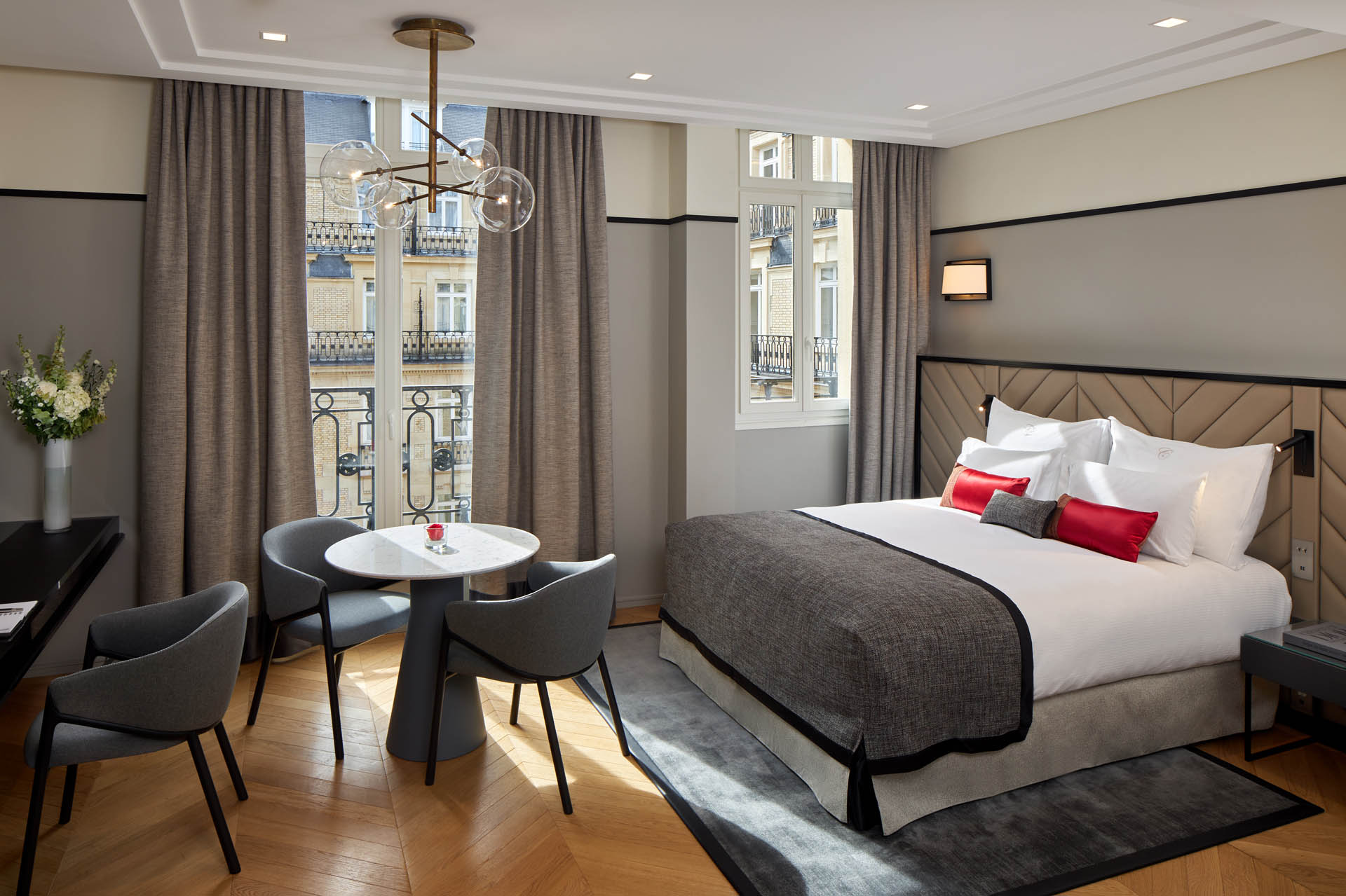 Premier Suites Apartments in Paris | Fraser Suites Le Claridge