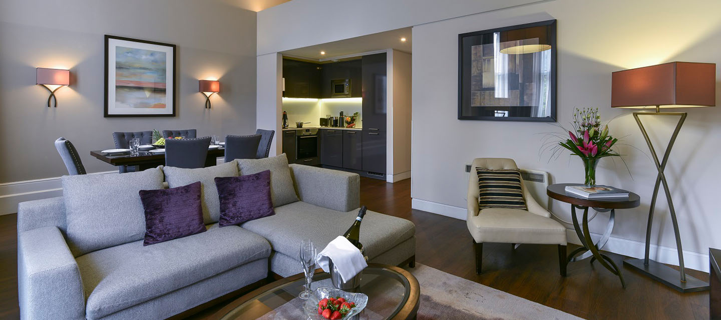 Two Bedroom Deluxe Apartments Fraser Suites Queens Gate