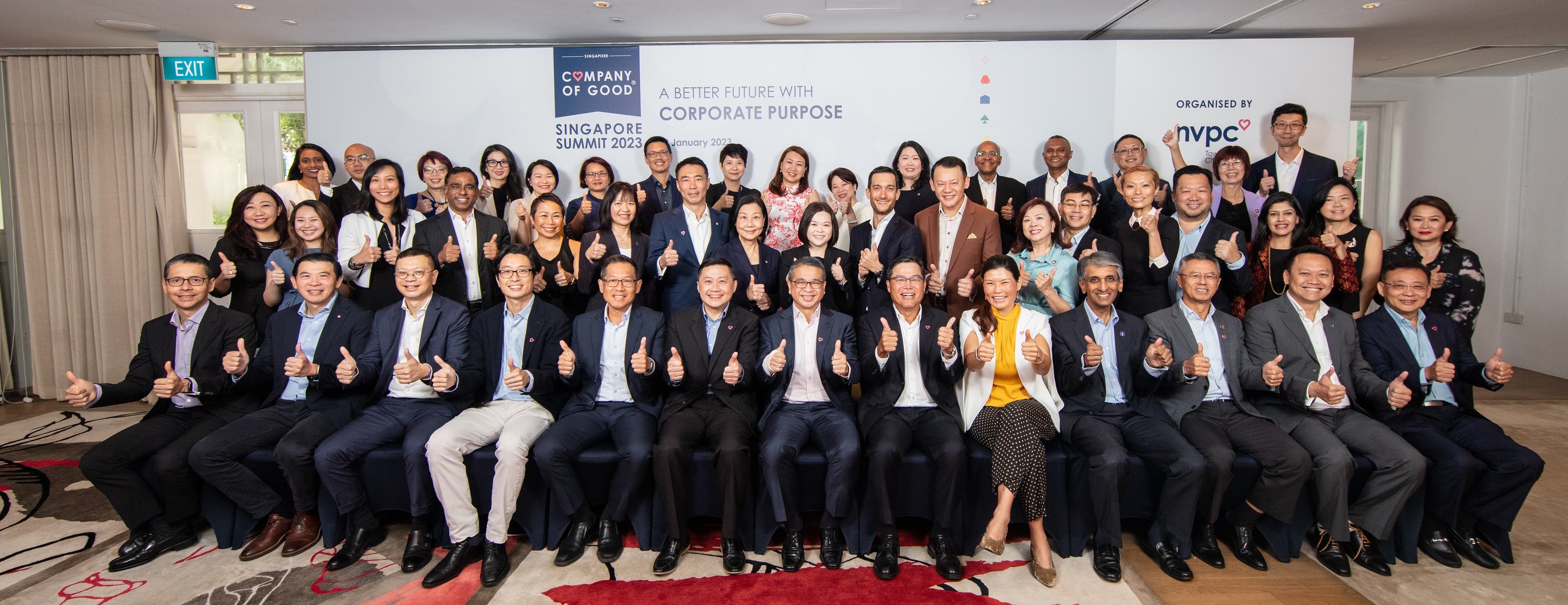 Soon Su Lin (eighth from the left in the second row), Frasers Property Singapore Chief Executive Officer, together with key leaders from Singapore’s private and public sectors at the Company for Good Singapore Summit 2023.