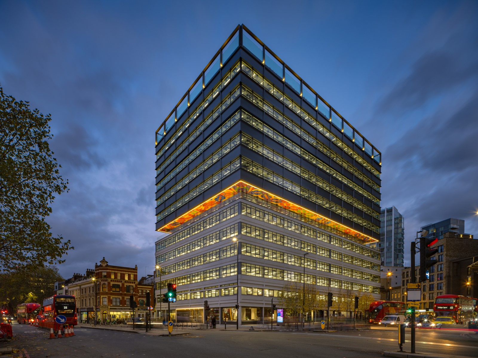 The Rowe, London runs on 100% renewable electricity and will see a carbon emission reduction of 45% compared to a standard office building.