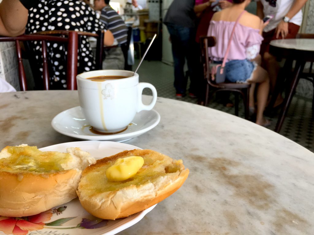 The Kaya Toast found at CMC distinguishes itself from other brands with its signature toasted buns with generous slabs of Kaya and Butter.