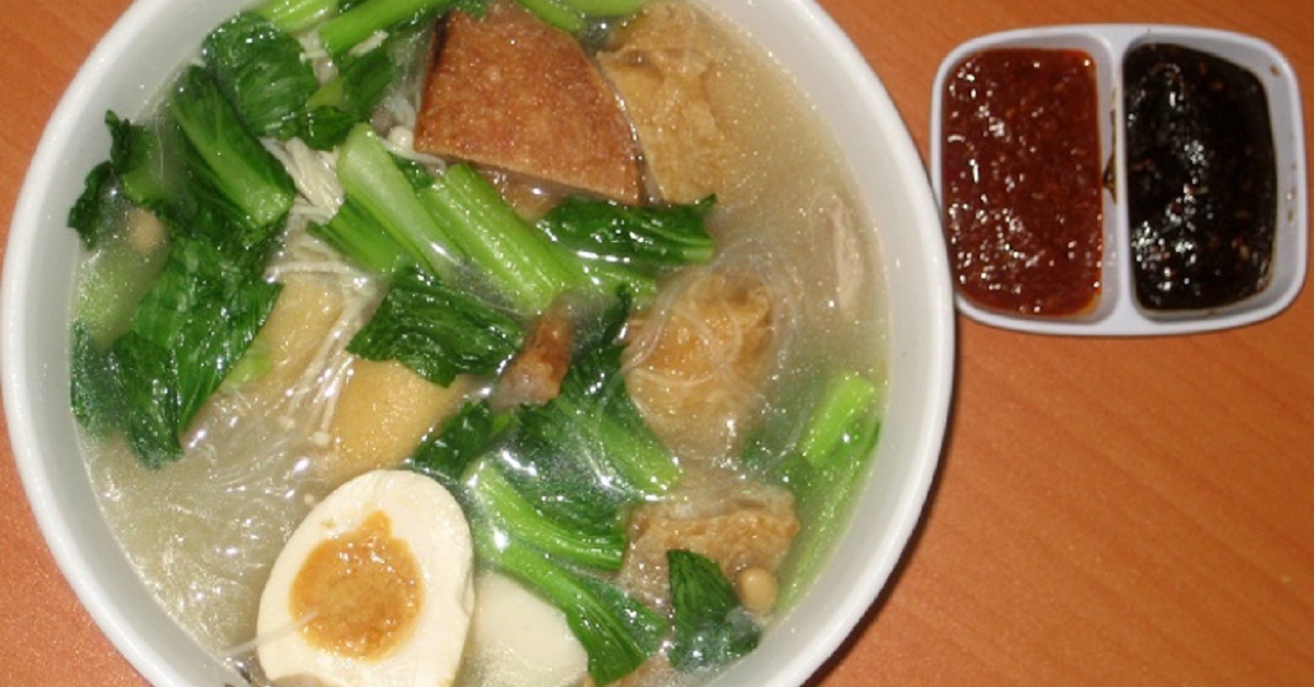  For a quick but delicious lunch fix, Ling Ling recommends Orchard Yong Tau Fu stall, located just nearby 51 Cuppage Road