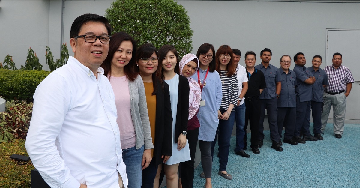 Jeffrey Teo (first from left) and his team at Eastpoint Mall