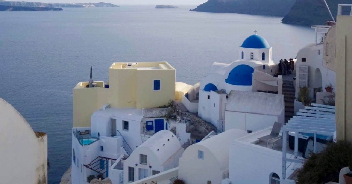 Besides visiting the wonders of the world, Malathi has also made her way to the picturesque Santorini