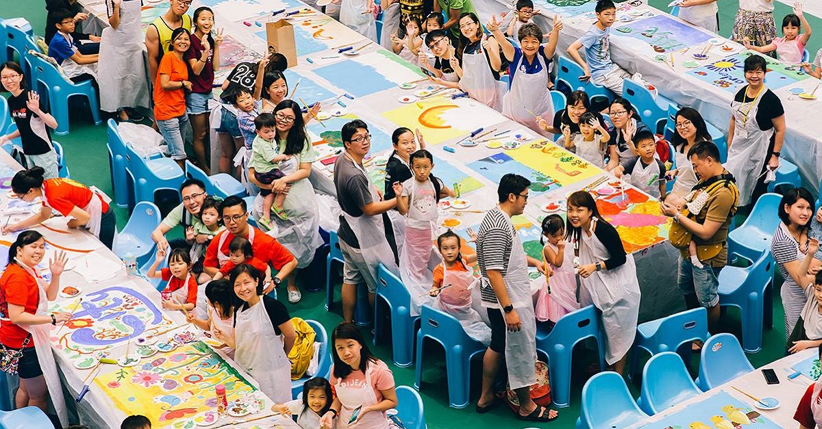 As part of the finishing touches to the development of Northpoint City, we invited our shoppers to a “Paint Party” where they creatively expressed what “Happiness” means to them on large panels, which are part of the mall’s community mural wall that are refreshed every six months.   