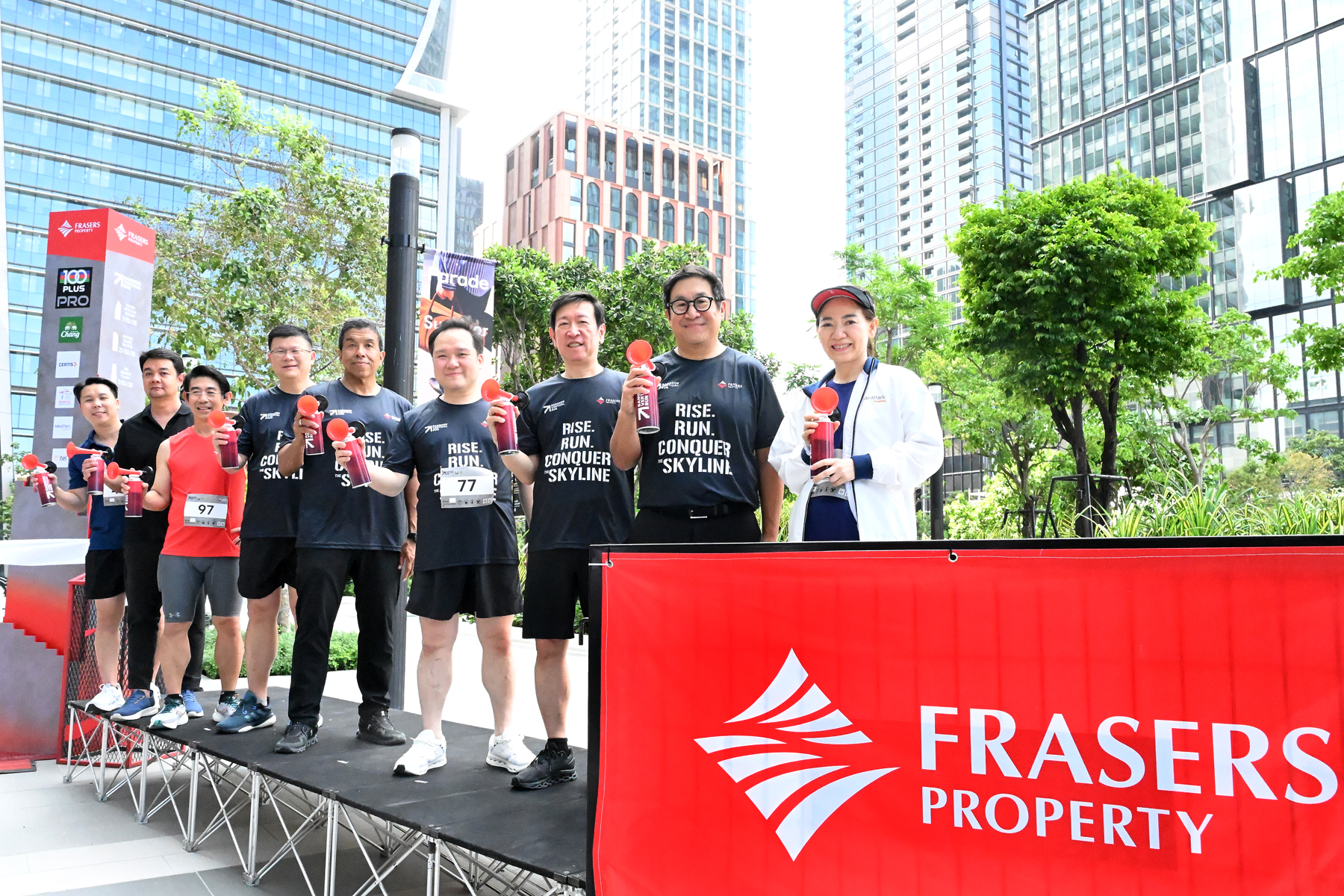 More than 1,000 participants participate in Frasers Property‘s Bangkok Vertical Run Challenge Series 2026