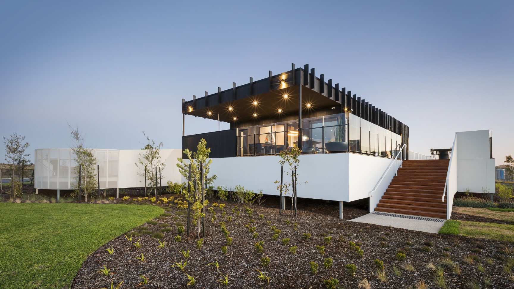 Frasers Property trials late-night property shop at Mambourin